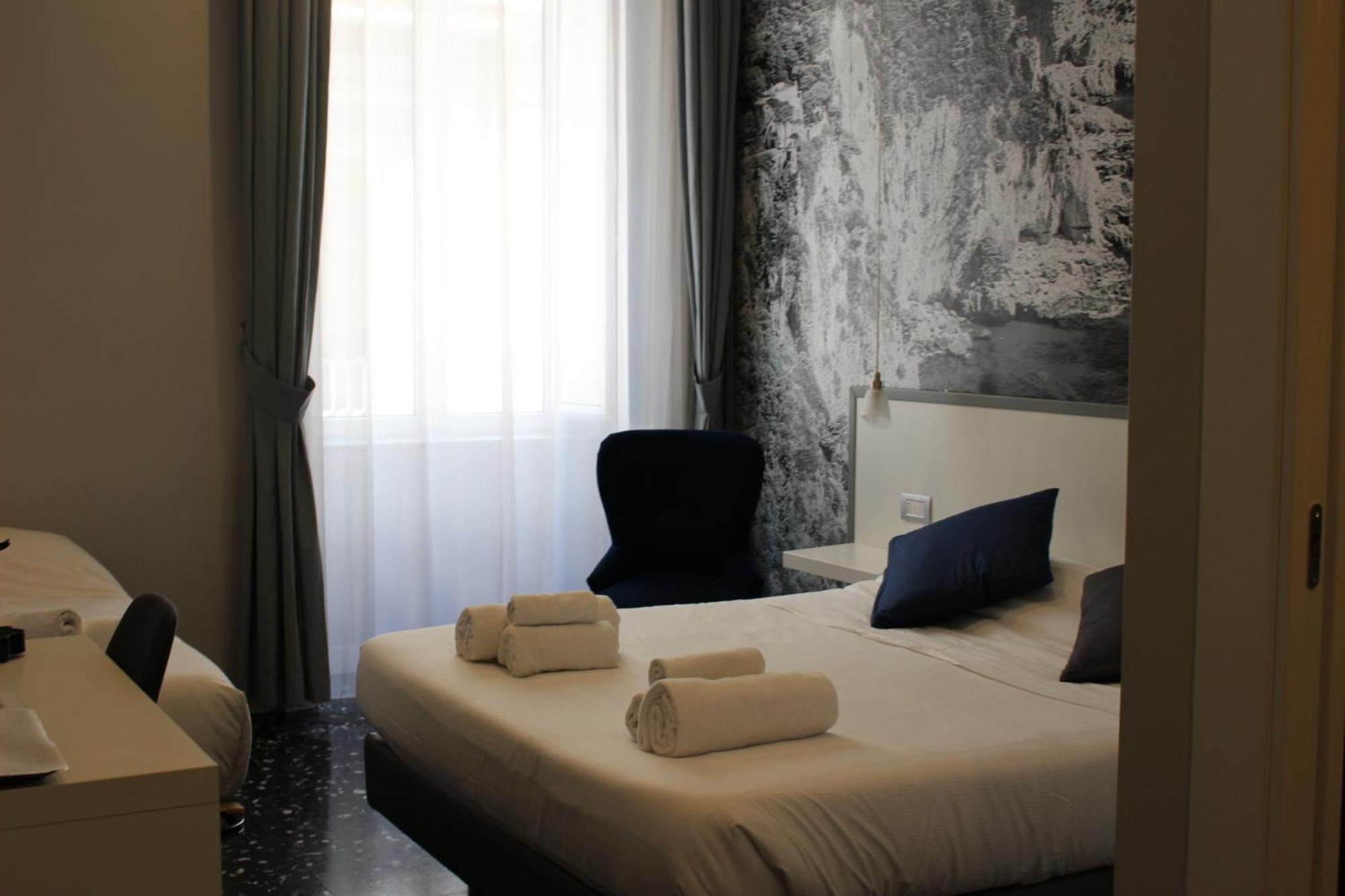 Beverello Rooms Nápoles Exterior foto